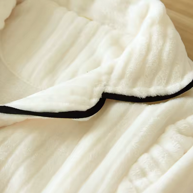 Vetement de nuit epaix doux